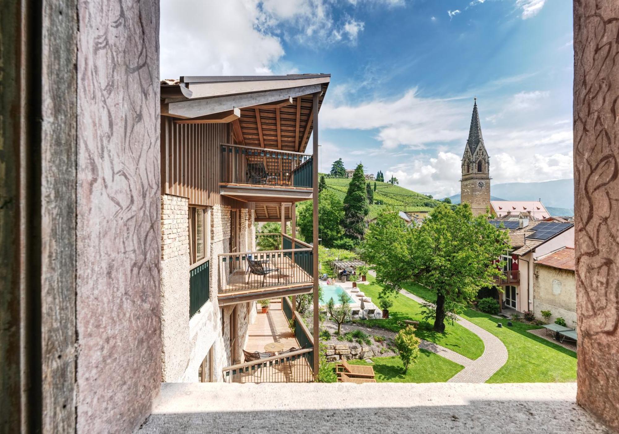 Langenmantel Historic Suites Tramin an der Weinstraße Exterior foto